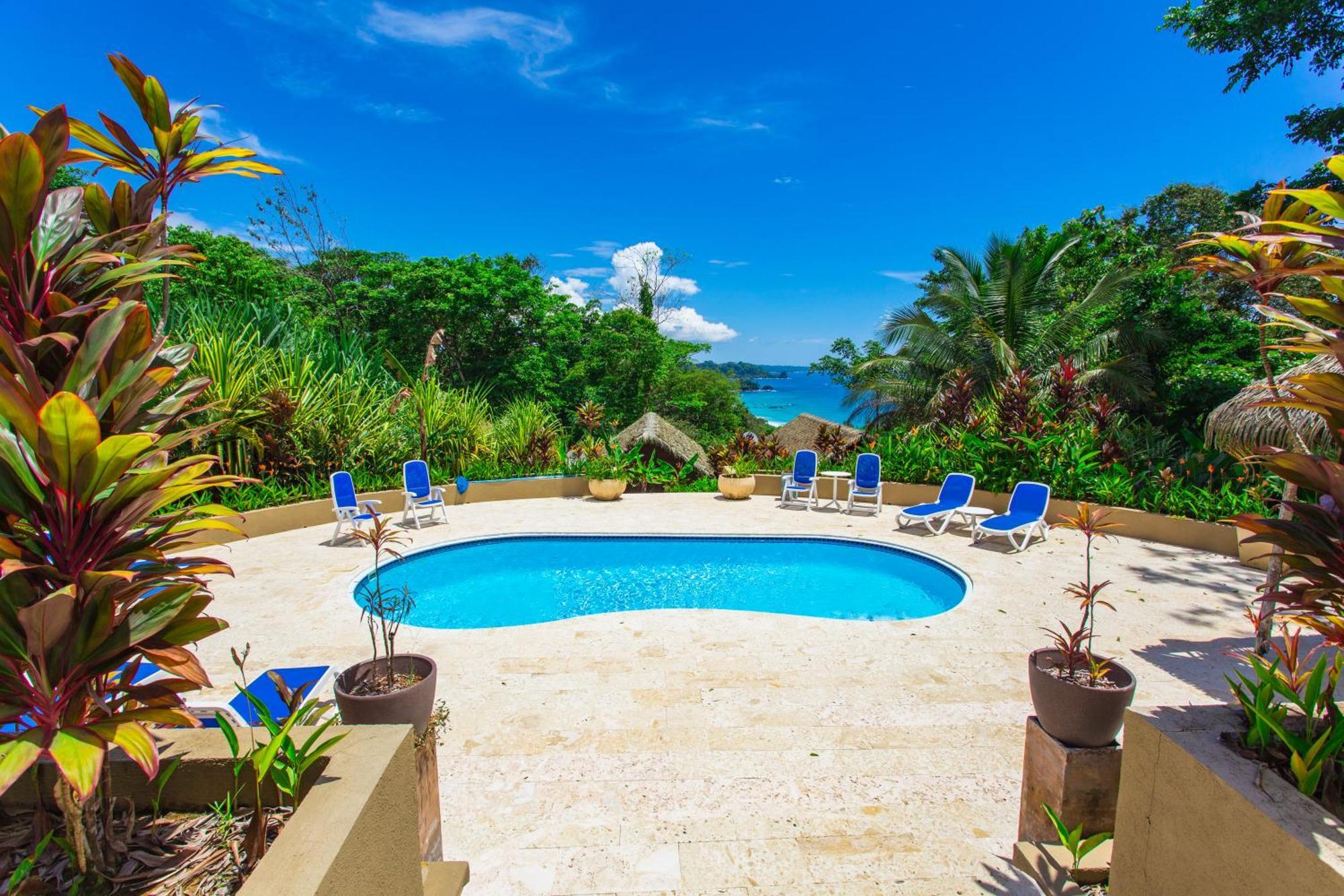Red Frog Beach Island Resort Bocas del Toro Exterior photo